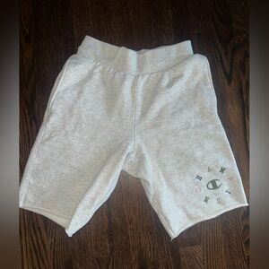 Gray Champion sweatshirt basketball shorts Size Small